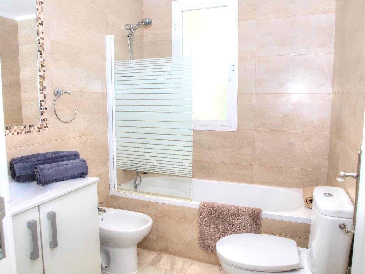 Sun Beach Apartment Estepona Exterior photo