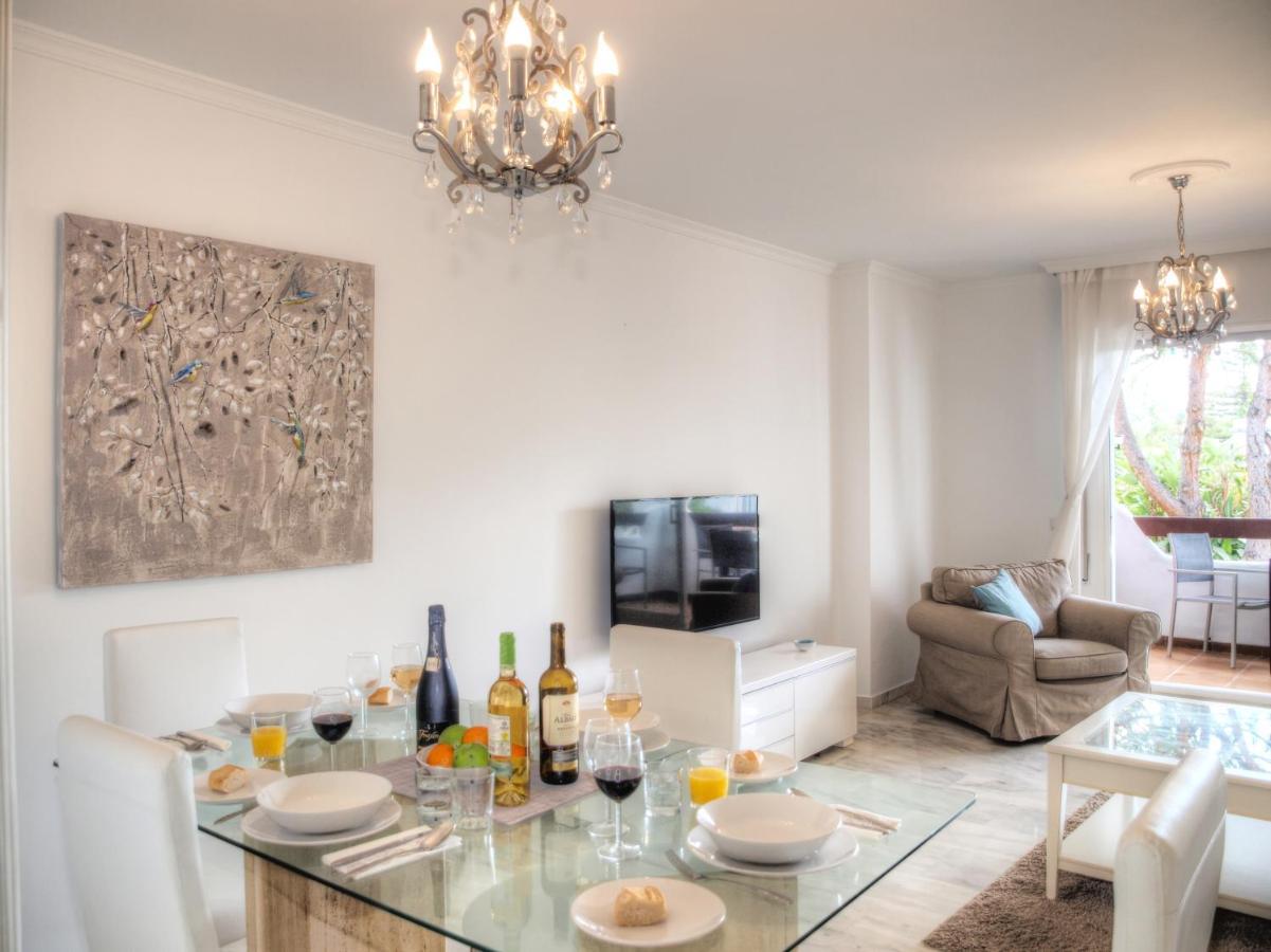 Sun Beach Apartment Estepona Exterior photo