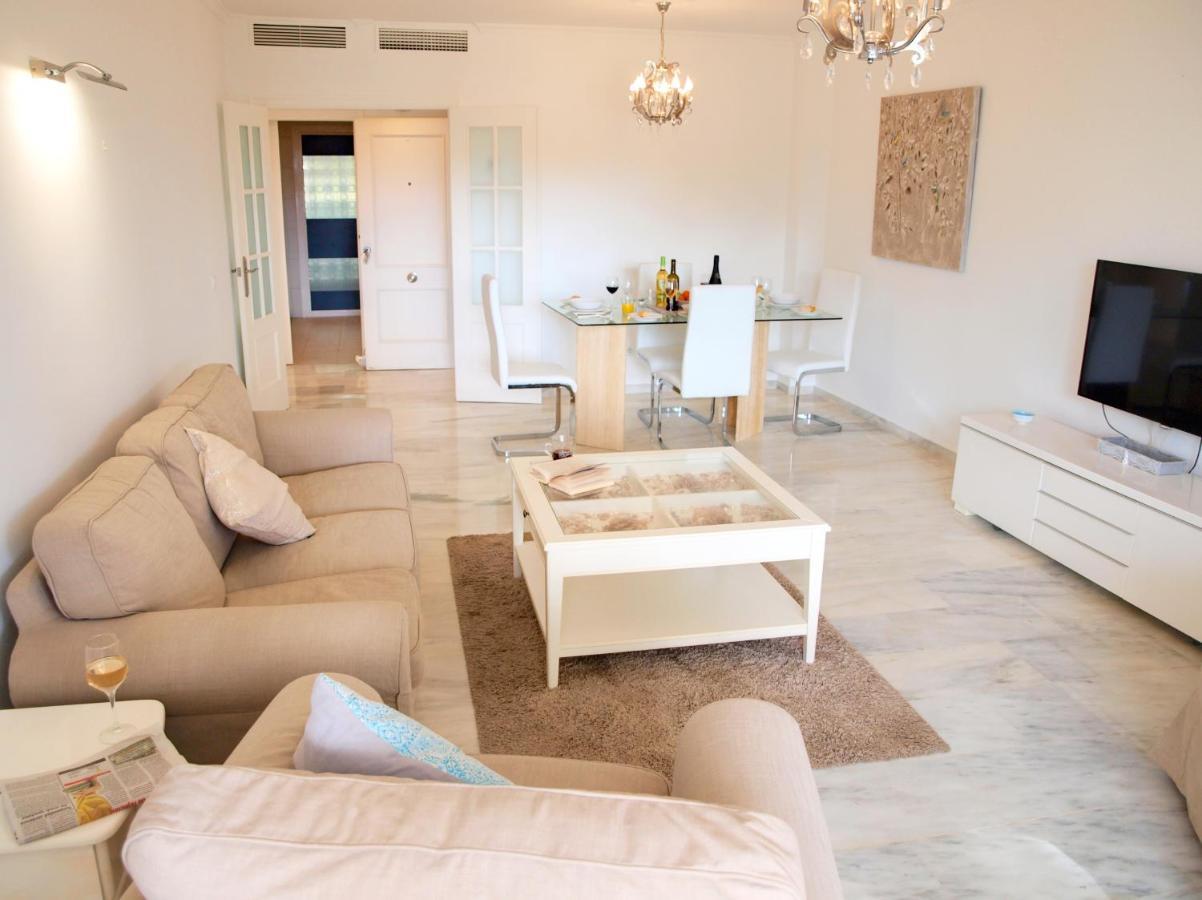 Sun Beach Apartment Estepona Exterior photo